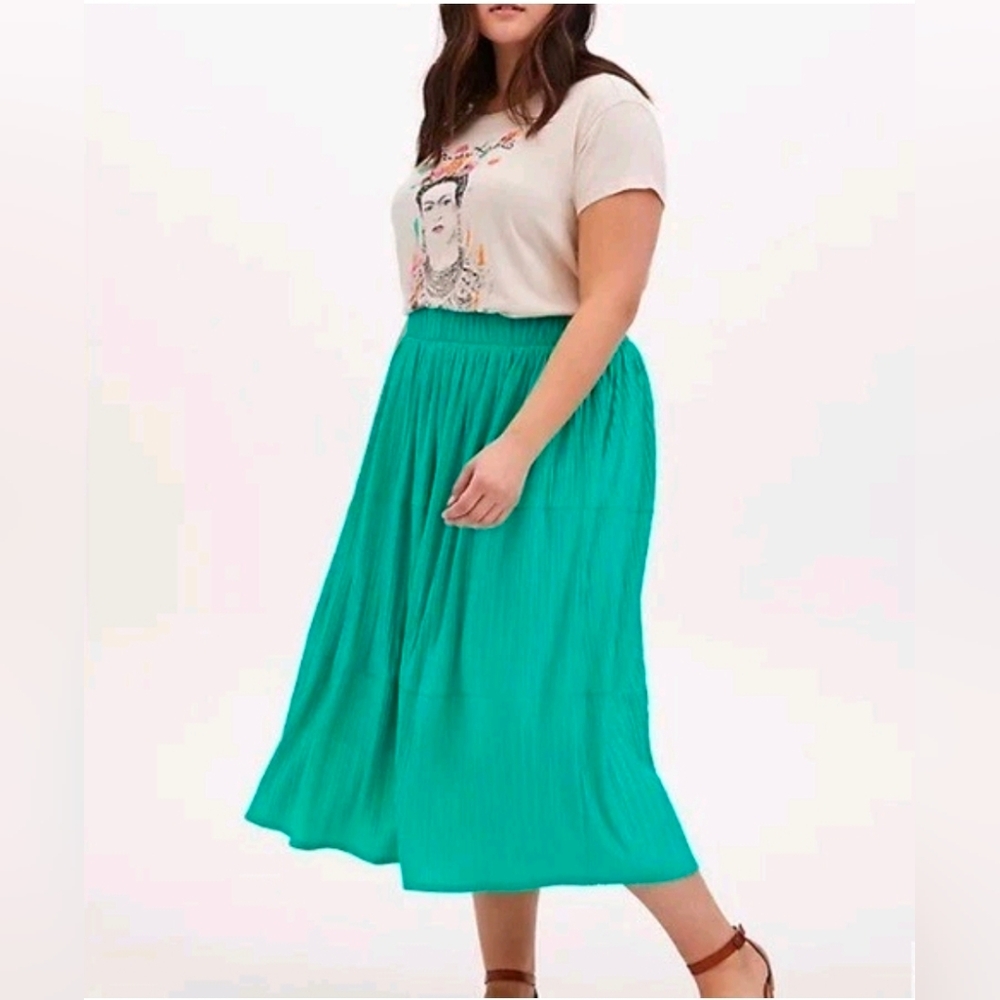 Torrid Maxi Super Soft Smocked Waist Skirt Size 1